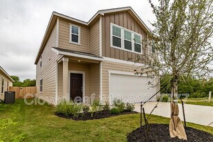 5110 Flying Hooves in San Antonio, TX - Building Photo