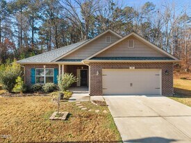 75 Rolling Waters Ct in Lillington, NC - Building Photo