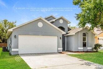 2102 Flintlock Blvd in Kissimmee, FL - Building Photo - Building Photo