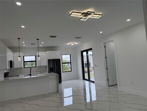 3107-3109 9th St SW in Lehigh Acres, FL - Building Photo - Building Photo