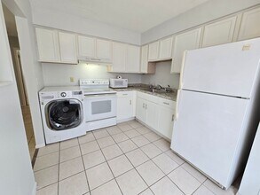 1038 25th St in Sarasota, FL - Building Photo - Building Photo