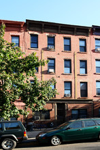 693 Union St in Brooklyn, NY - Building Photo - Building Photo