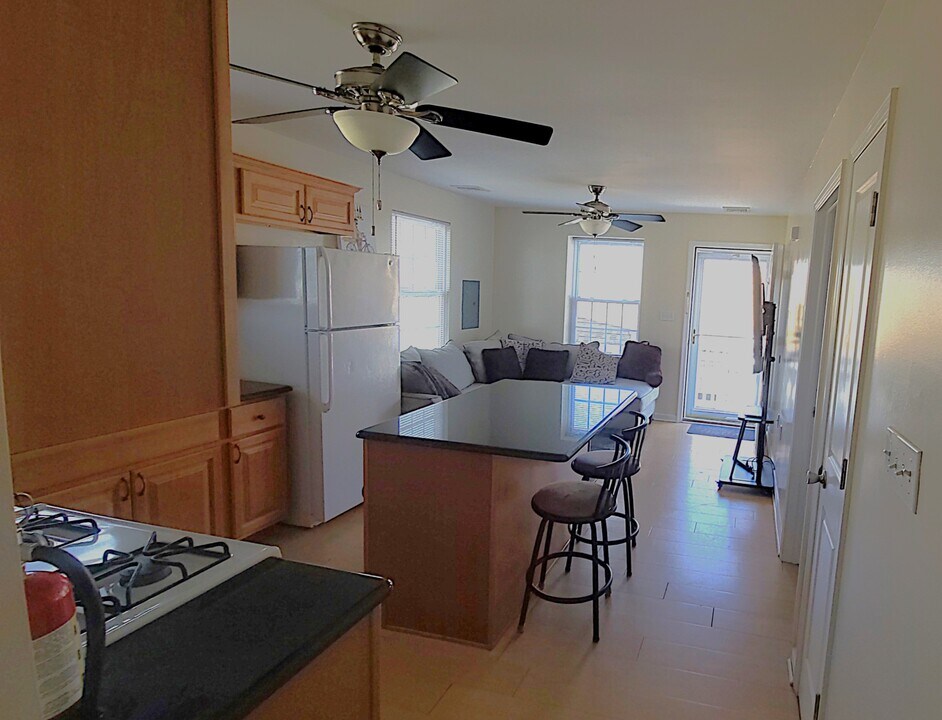 213 Sheridan Ave in Seaside Heights, NJ - Building Photo