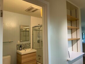 12 Patricia Rd in Orinda, CA - Building Photo - Building Photo