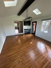 221 Wedgewood Dr in Lincoln, NE - Building Photo - Building Photo