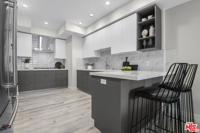 property at 1226 S Bedford St