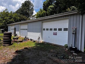 321 Jennings Rd in Statesville, NC - Building Photo - Building Photo