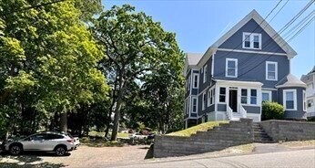 14 Fairview Ave in Saugus, MA - Building Photo