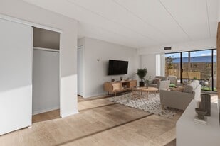 Imperial Manor III Apartments in Philadelphia, PA - Building Photo