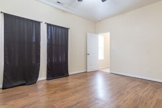 1917 King St in Portsmouth, VA - Building Photo - Building Photo