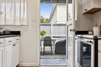 61 Pixley Ave in Corte Madera, CA - Building Photo - Building Photo