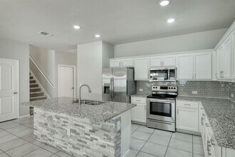 3209 Ortman Dr in Pflugerville, TX - Foto de edificio - Building Photo