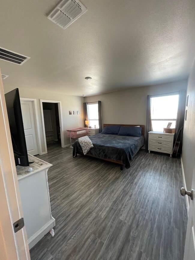 8918 20th St in Lubbock, TX - Building Photo - Building Photo