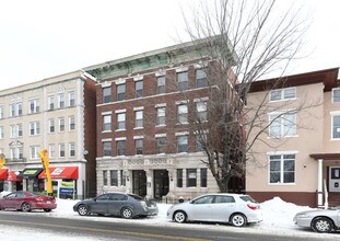 60-66 Main St in Hartford, CT - Foto de edificio - Building Photo