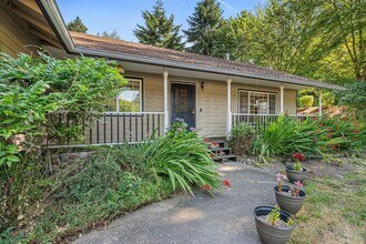 2845 Fordham Ct SE in Lacey, WA - Building Photo - Building Photo