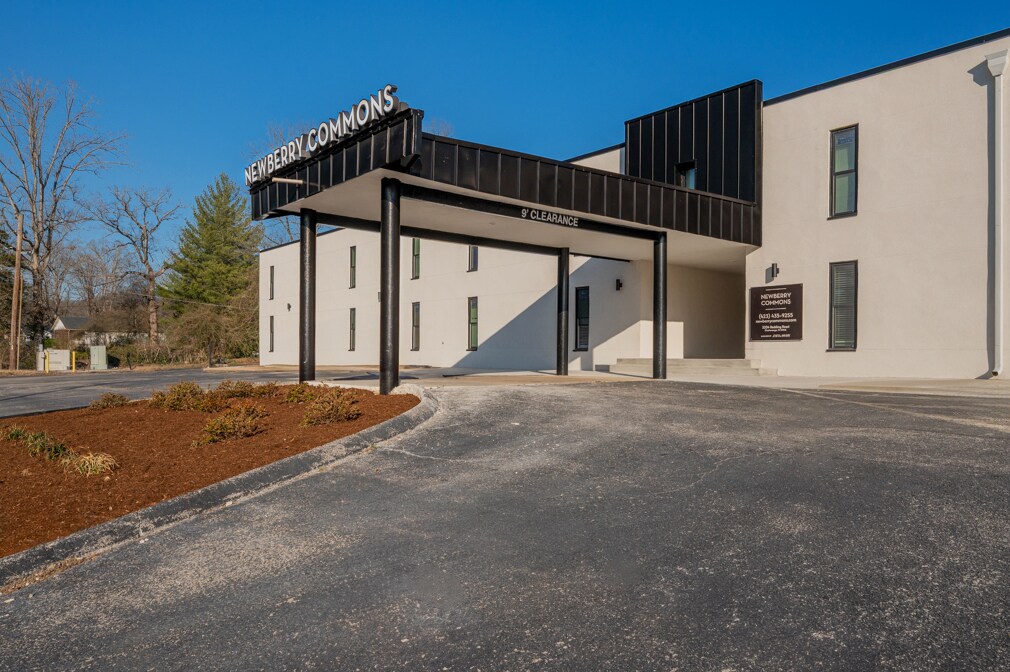 Newberry Commons in Chattanooga, TN - Building Photo
