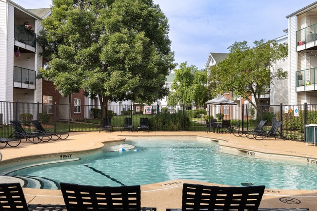 Park Commons in Valley Park, MO - Building Photo - Building Photo