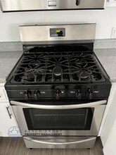 12617 Eucalyptus Ave in Hawthorne, CA - Foto de edificio - Building Photo