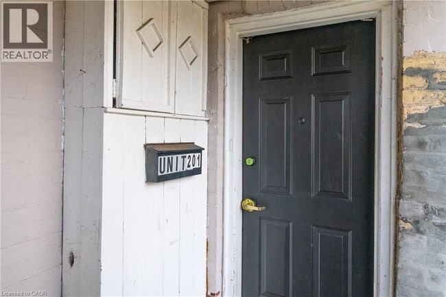 57 Beverly St in Cambridge, ON - Building Photo - Building Photo