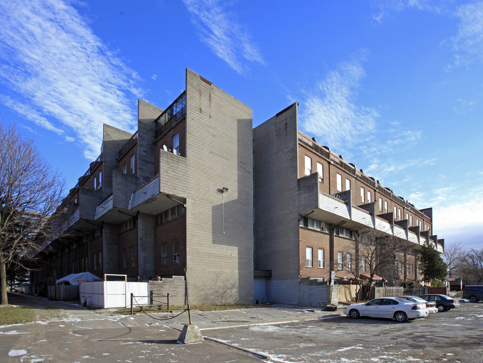 10 Eddystone Ave in Toronto, ON - Building Photo