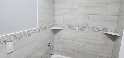 632 Adams Ave, Unit 1st Flr Front in Elizabeth, NJ - Building Photo - Building Photo