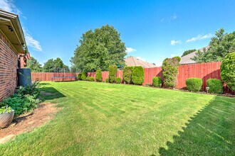 3400 SW Briar Creek Ave in Bentonville, AR - Building Photo - Building Photo
