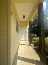 111 Hillcrest Loop in Enterprise, AL - Foto de edificio - Building Photo