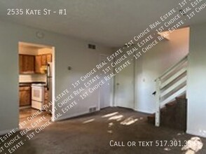 2535 Kate St in Holt, MI - Building Photo - Building Photo