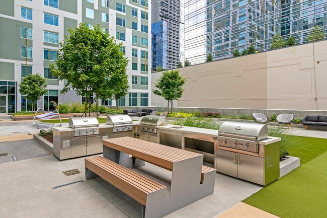 The Connector | Student Housing in Atlanta, GA - Building Photo - Building Photo