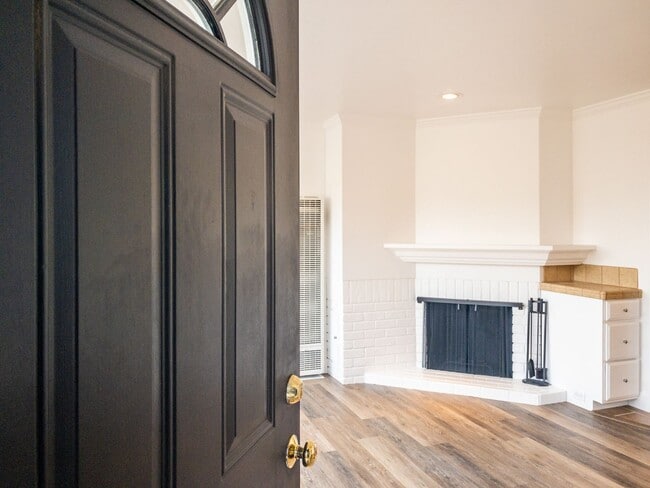 property at 313 Valley St