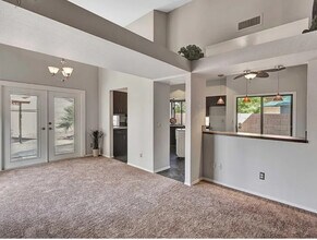 852 N Terrace Rd in Chandler, AZ - Building Photo - Building Photo