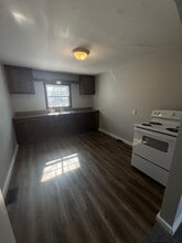 1820 W Webster St in Springfield, MO - Building Photo - Building Photo