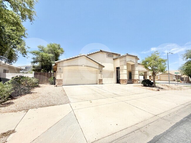 16510 W Baden Ave in Goodyear, AZ - Building Photo - Building Photo