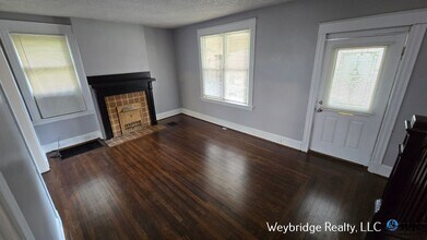 3319 Milton Ct in Cincinnati, OH - Building Photo - Building Photo