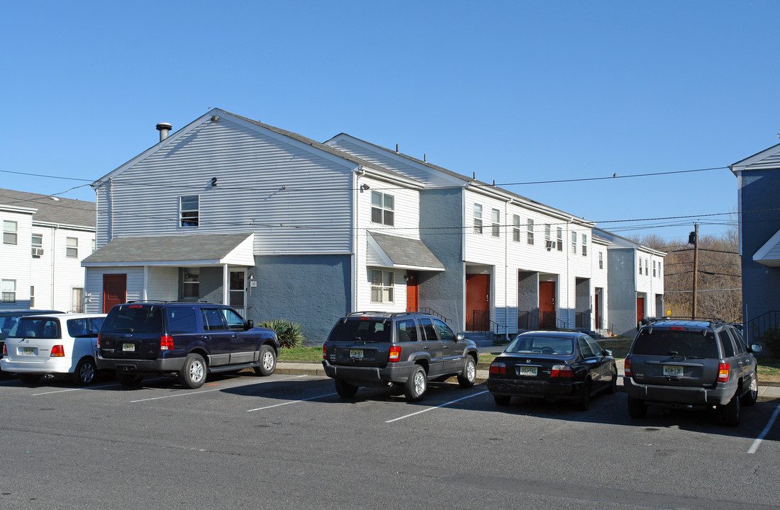 Centennial Village Apartments in Camden, NJ - Building Photo