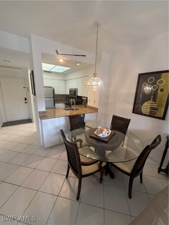 3327 Olympic Dr in Naples, FL - Building Photo - Building Photo
