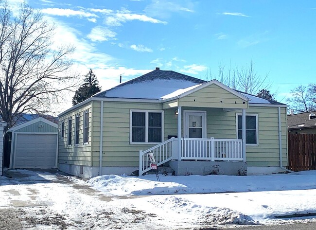 811 E 12th St in Casper, WY - Building Photo - Building Photo