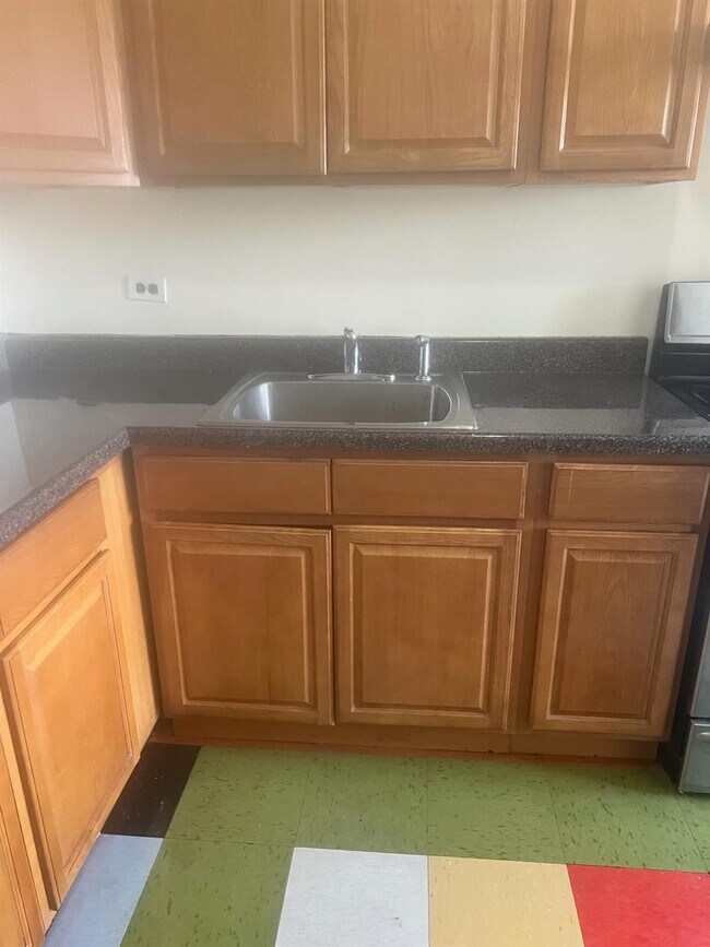1146 E 84th St-Unit -2nd floor in Brooklyn, NY - Building Photo - Building Photo