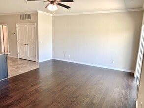 2706 W Kilimanjaro Way in Rogers, AR - Building Photo - Building Photo