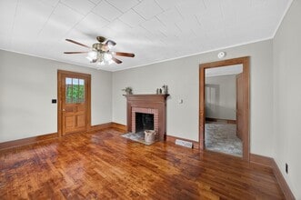110 Cardinal Rd in Madison, NC - Building Photo - Building Photo