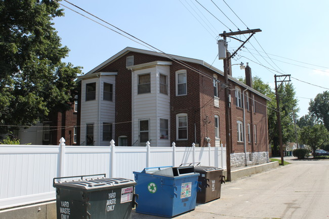 4011 Wilmington Ave in St. Louis, MO - Foto de edificio - Building Photo