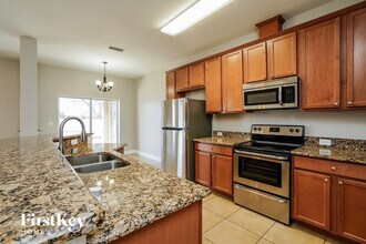 1720 NW 9th Terrace in Cape Coral, FL - Building Photo - Building Photo