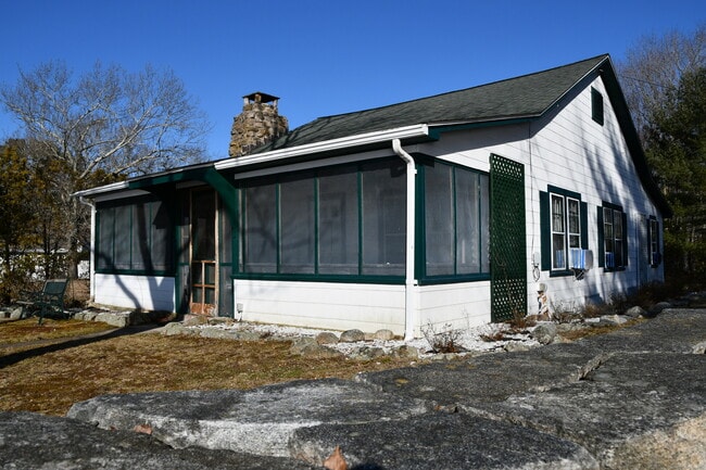 19 Hickory St in Lyme, CT - Building Photo - Building Photo