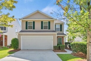 2760 Englewood Dr in Cumming, GA - Building Photo