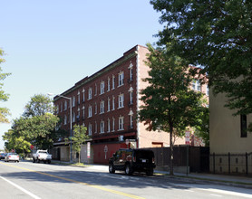 1020 Monroe St NW in Washington, DC - Building Photo - Building Photo