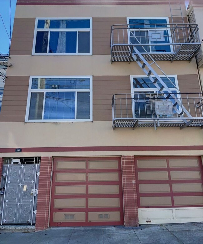 property at 233 29th St