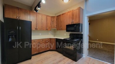 413 Central Ave in Great Falls, MT - Building Photo - Building Photo