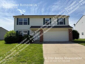 2039 Sweet Blossom Ln in Indianapolis, IN - Building Photo - Building Photo