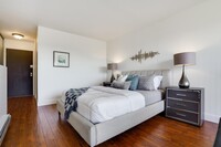 424 Orange St, Unit Apt 207 in Oakland, CA - Foto de edificio - Building Photo