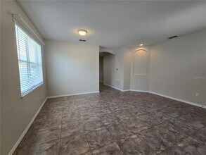 856 Krenson Woods Ln in Lakeland, FL - Building Photo - Building Photo
